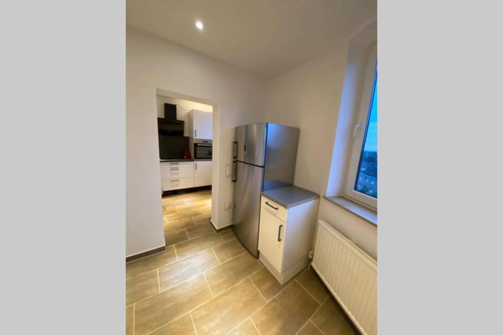 Duisburg Von Oben 3,5 Zimmer 8.Og Frisch Saniert Exterior photo